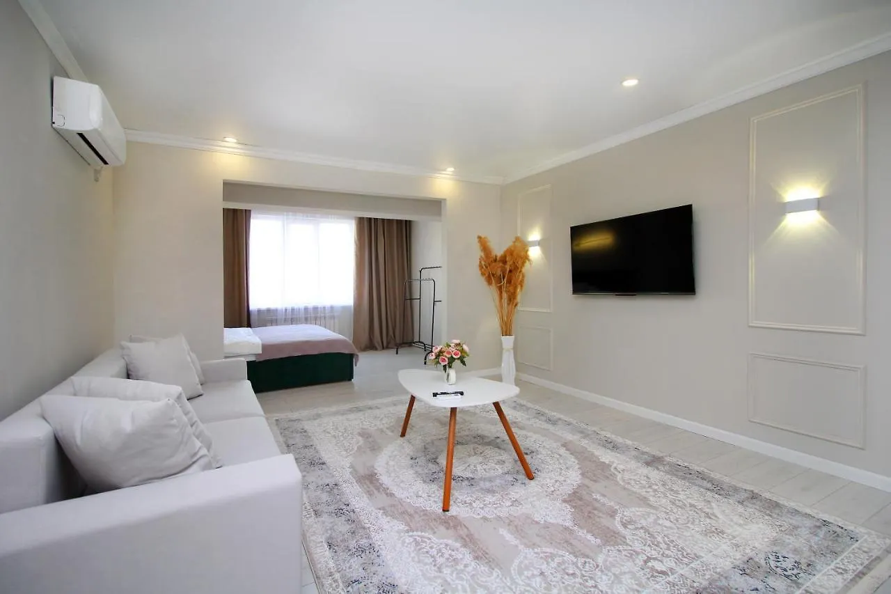 Бежевый Шик На Арбате Apartment Almaty