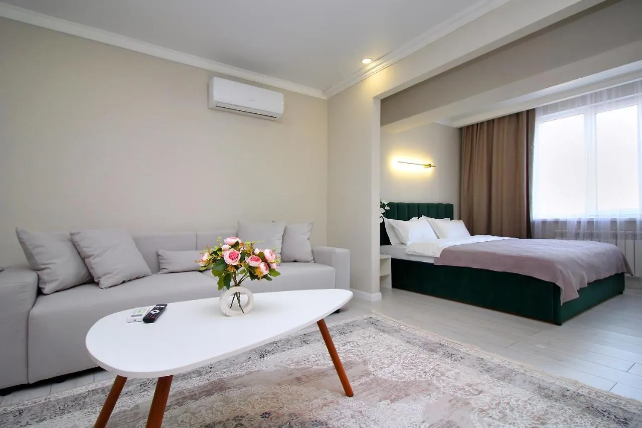 Бежевый Шик На Арбате Apartment Almaty